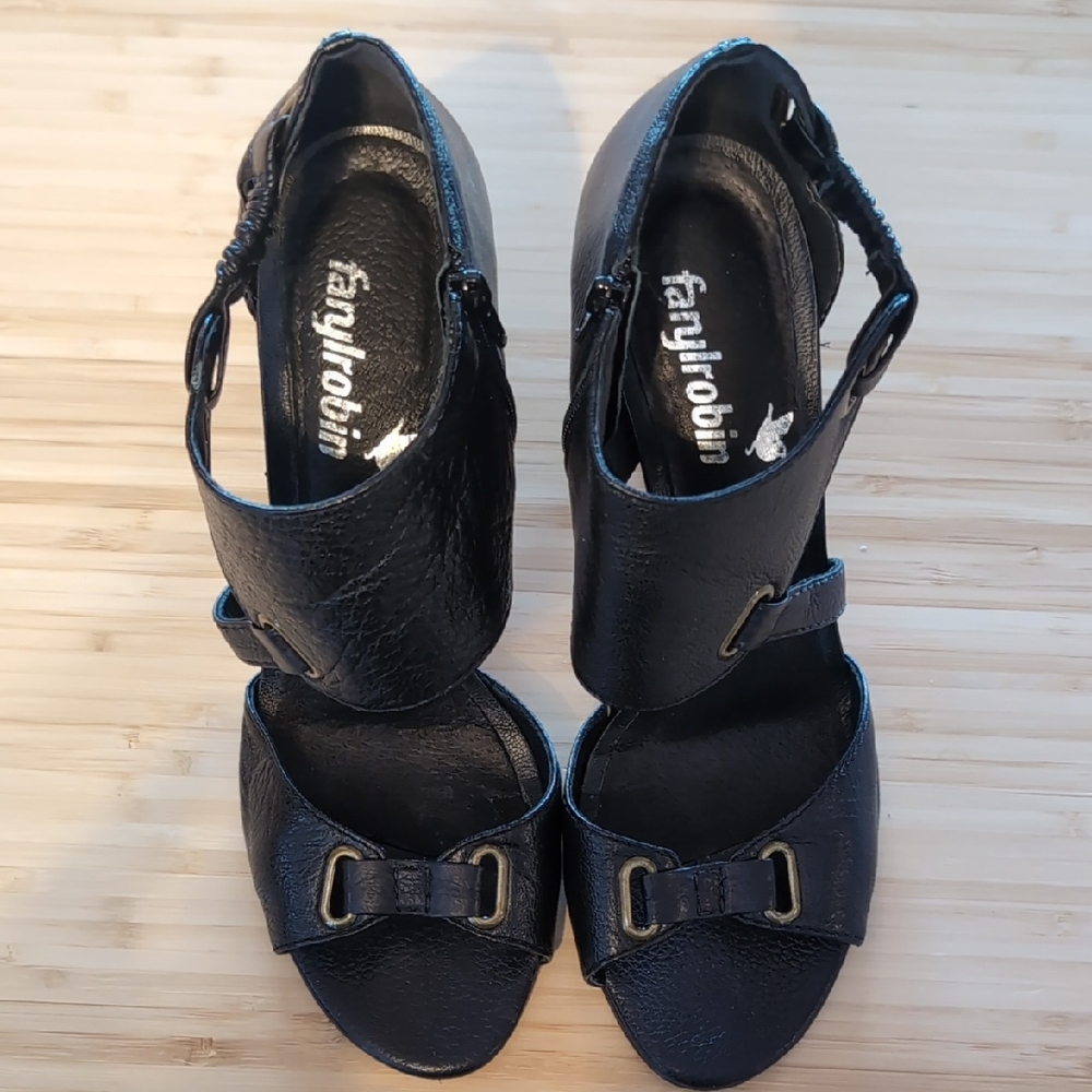 Farylrobin High Heels